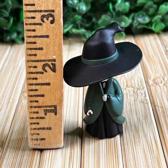 Pop Mart Harry Potter Magic Series Mini Figure Professor Mcgonagall 2" - Picture 8 of 8